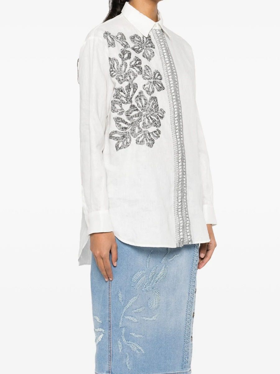 Linen shirt with black embroidery