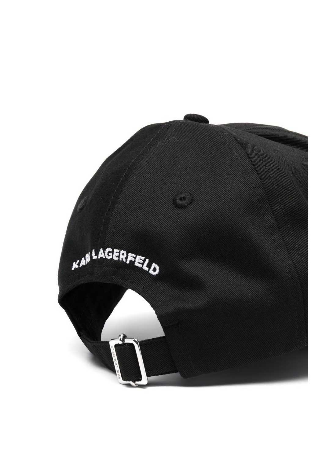 Black Ikonik cap