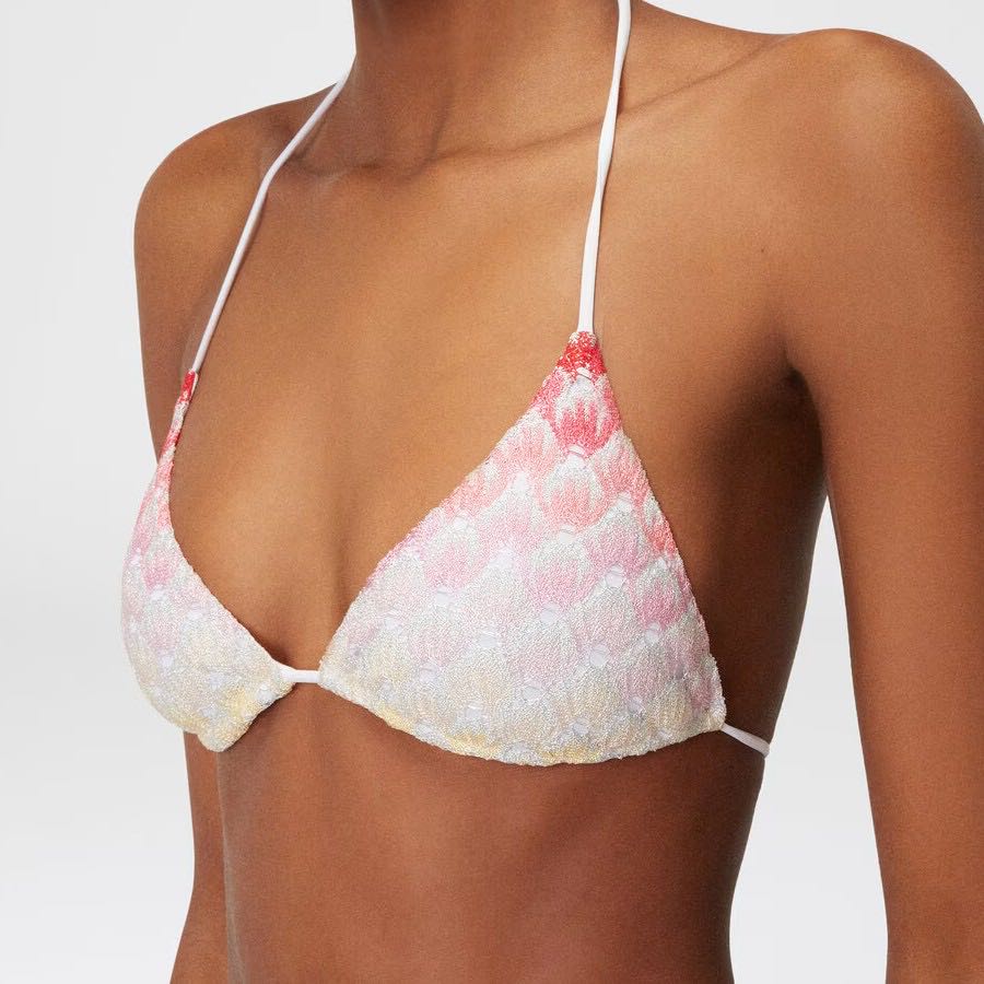 Bikini triangle lace effect