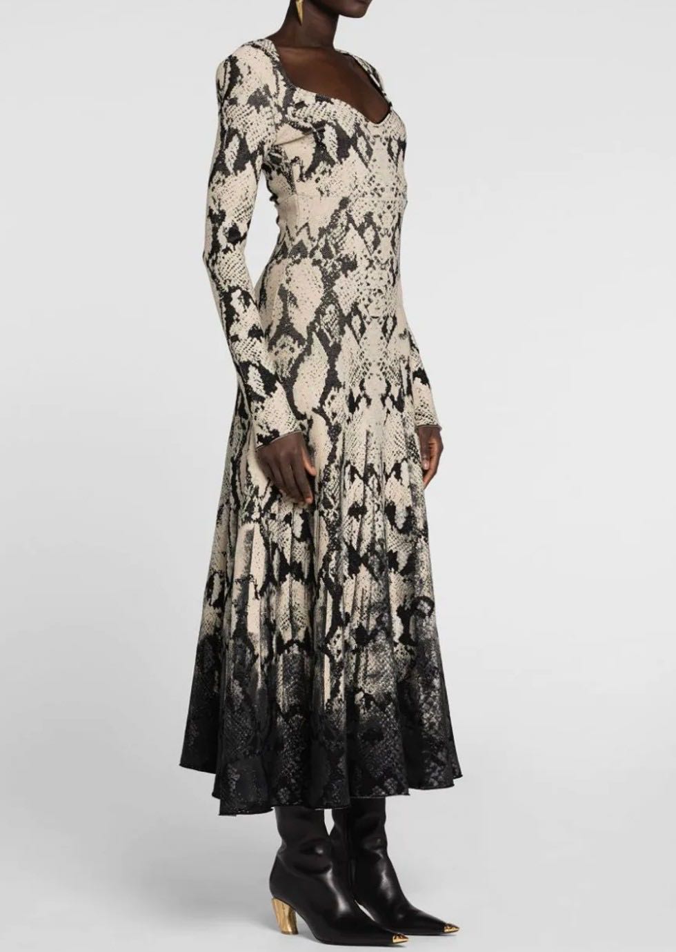 Midi knited animal print dress
