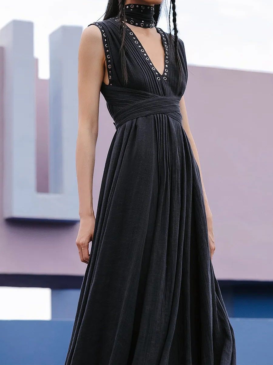 Long linen dress with belt