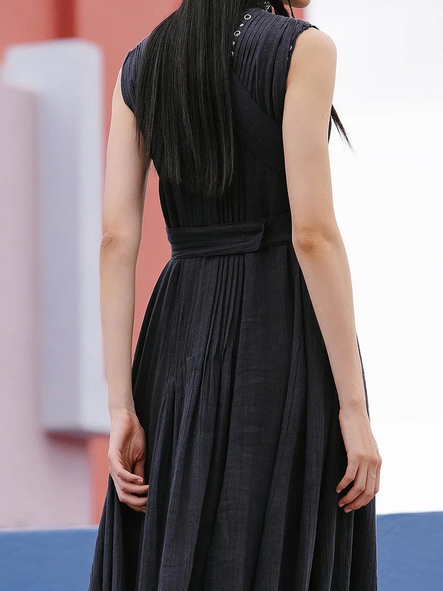 Long linen dress with belt