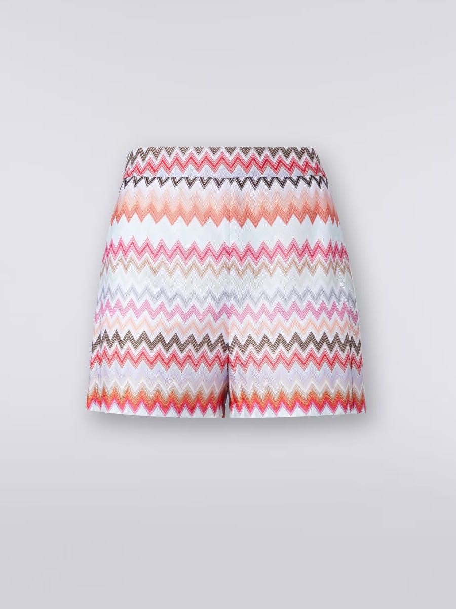 Zigzag shorts