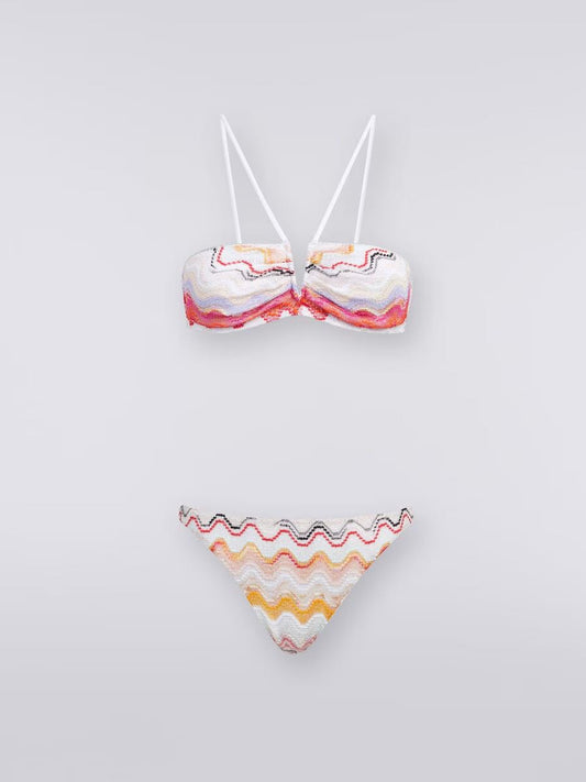 Bandeau bikini wave pattern