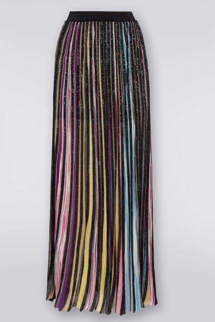 Pleated long skirt with sequins